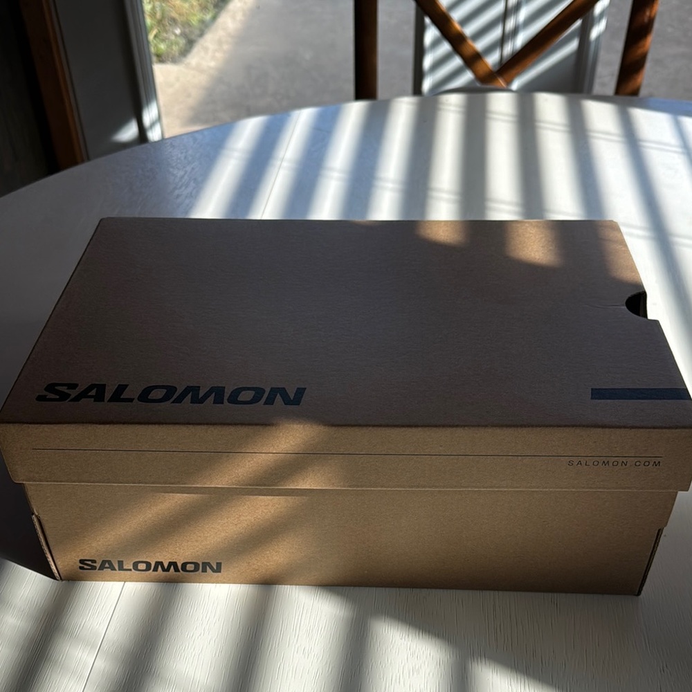 Salomon Silver Gray Athletic Shoes for Ultimate Performance